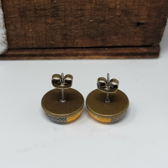 New Handmade | Upcycled Blue & Yellow Button Stud Earrings. - Picture 3 of 4